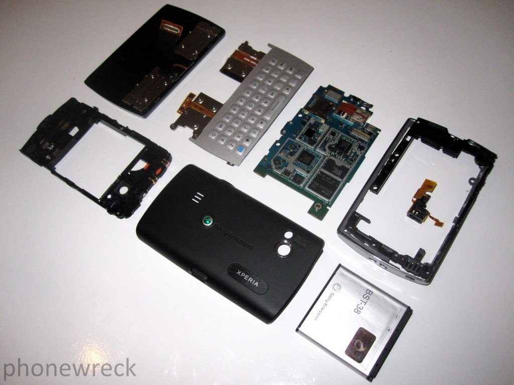 Sony Xperia X10 Mini Pro teardown